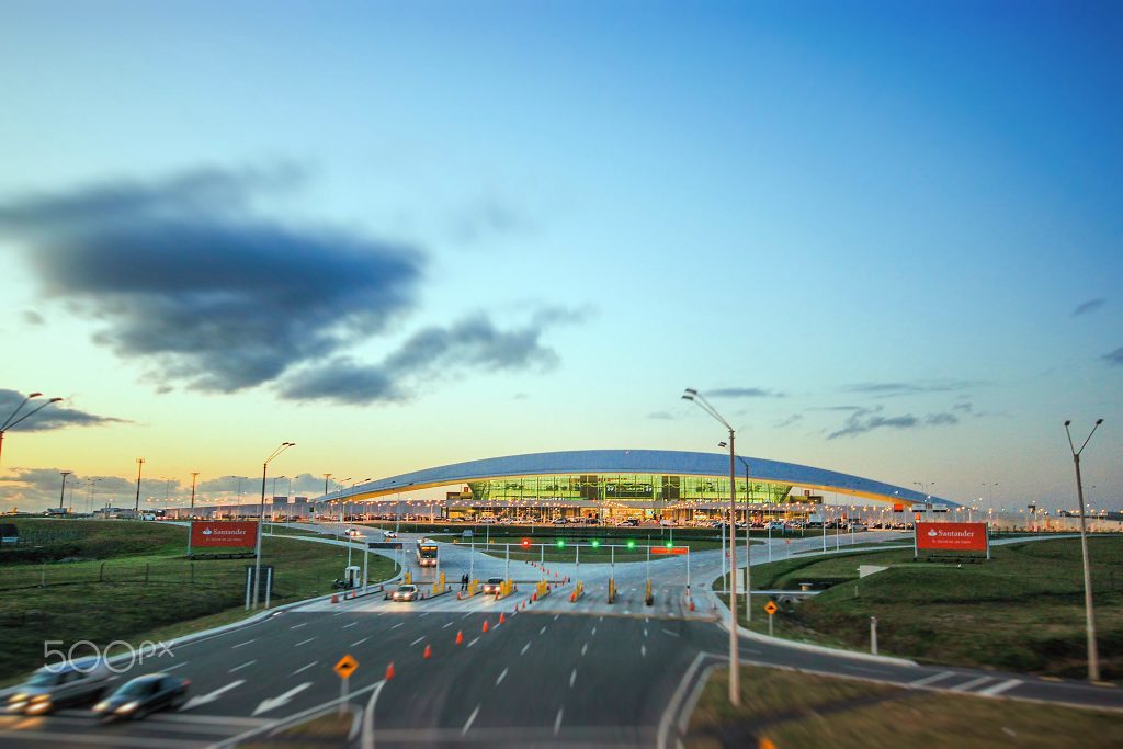 Aeropuerto Internacional de Carrasco – Movilidad en Montevideo